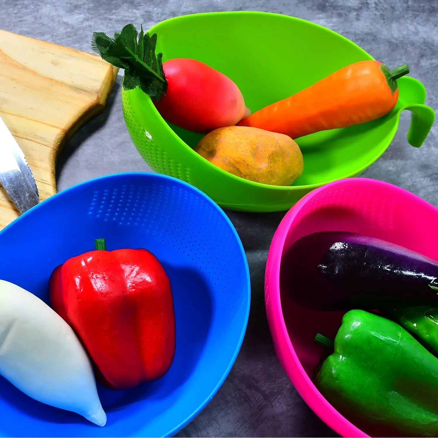 Plastic Rice Bowl / Food Strainer Thick Drain Basket with Handle for Rice, Vegetable & Fruit (set of 3pcs)