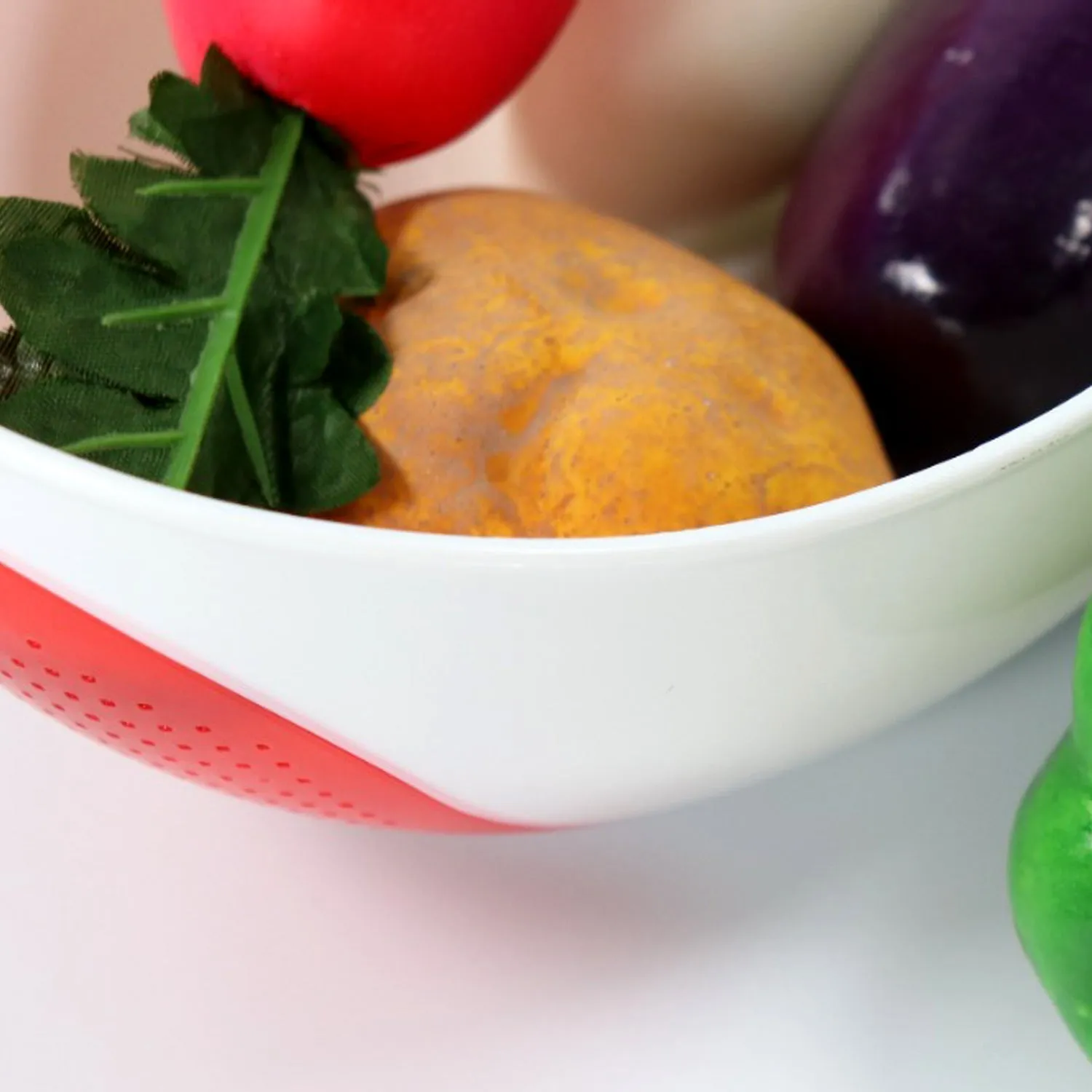 Plastic Rice Pulses Fruits Vegetable Noodles Pasta Washing Bowl and Strainer